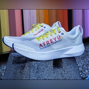 ATREYU Race Model - Carbon Plated Running Shoes women’s size 8 / men’s 6.5